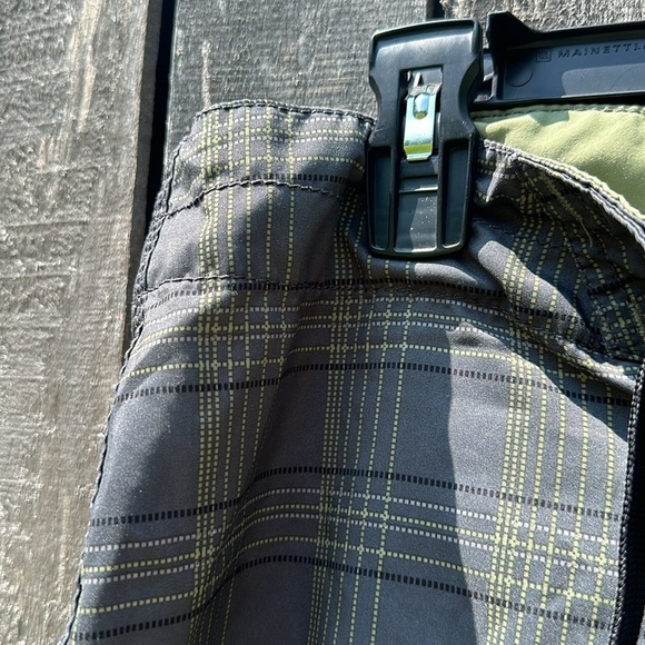 Men’s Oakley Board Shorts size 36 - Picture 7 of 9